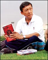 ชีวิตนอกทำเนียบ อันเปี่ยมสุขของ"ปุระชัย เปี่ยมสมบูรณ์"